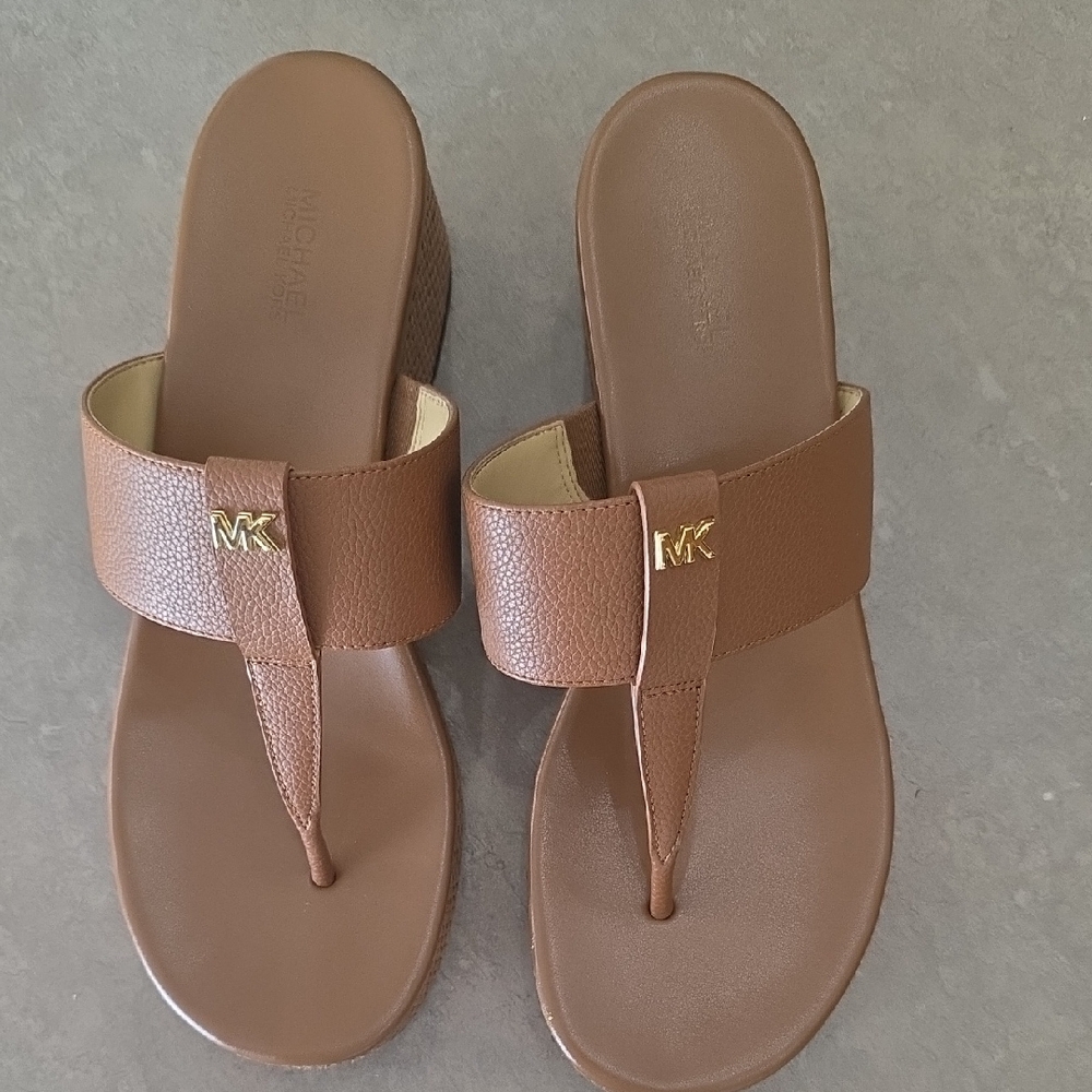 Michael Kors Deanna Leather Sandals